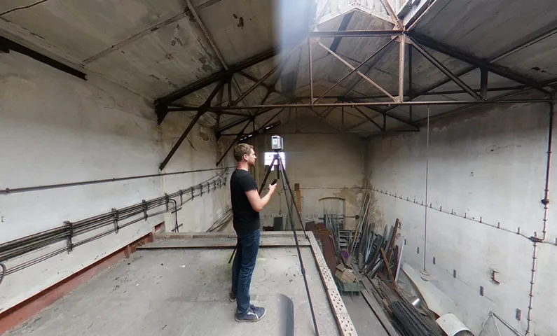 Laserscanning in einer Halle